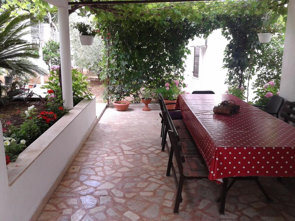 Apartments Villa Zvonimir Slatine Δωμάτιο φωτογραφία
